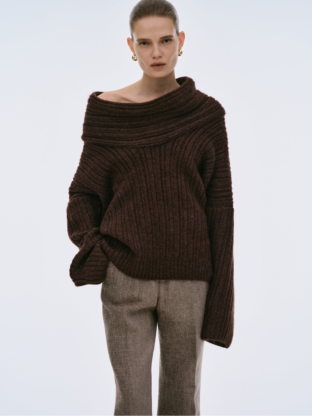 Source Unknown Becca Oversized Off-the-Shoulder Knit Sweater in Chocolate